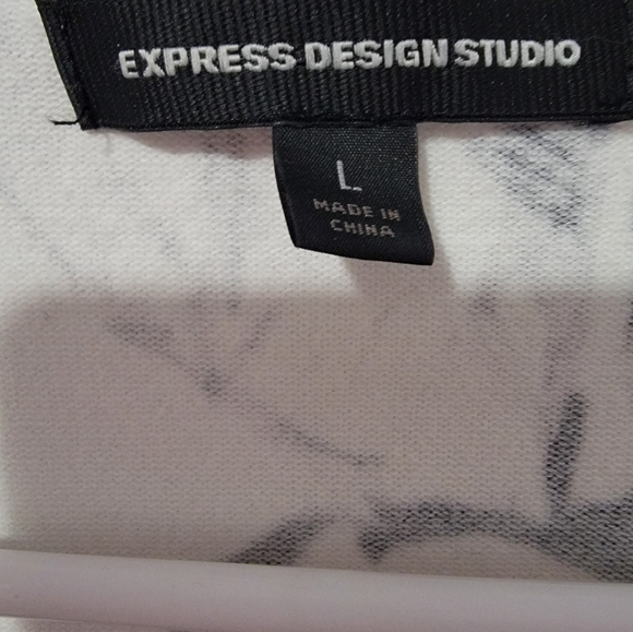Express Cardigan - Picture 4 of 4